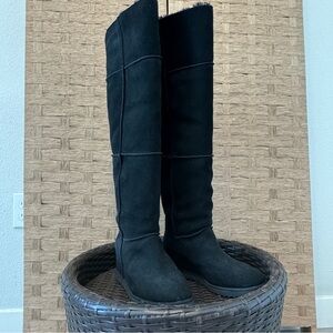 UGG Classic Femme Black Suede OTK Boots Shearling Lined